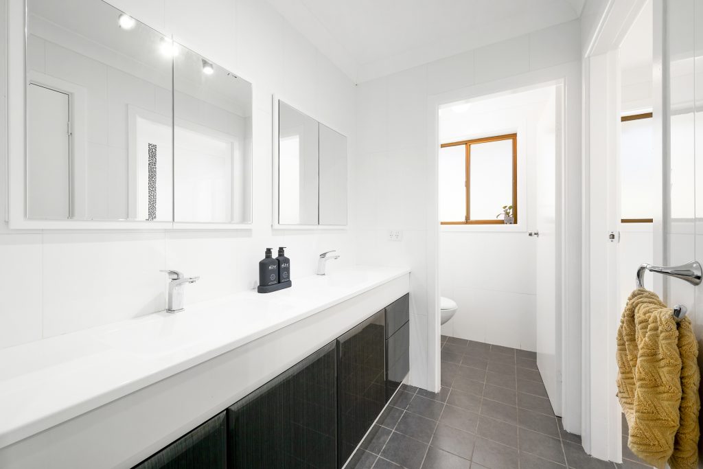 1 Girrahween Place, Orange NSW 2800 - photo 15