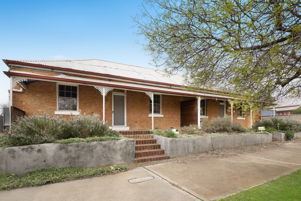 18-20 Riddell Street, Molong NSW 2866 - McGrath Central West