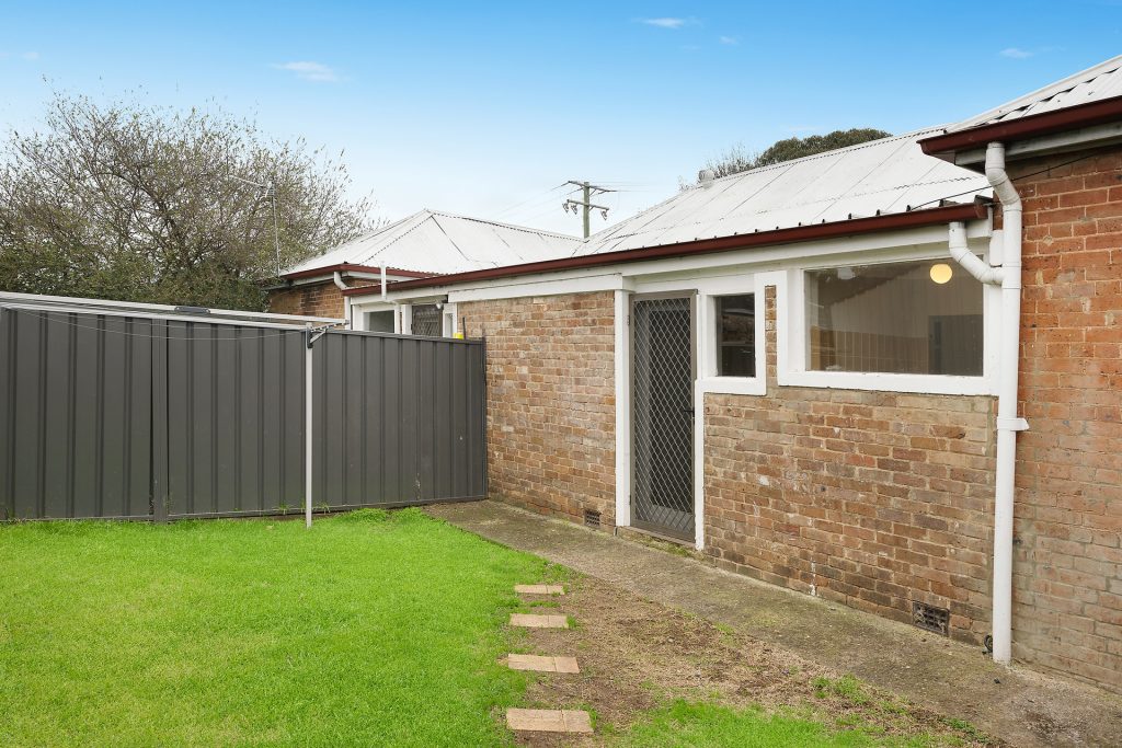18-20 Riddell Street, Molong NSW 2866 - photo 6