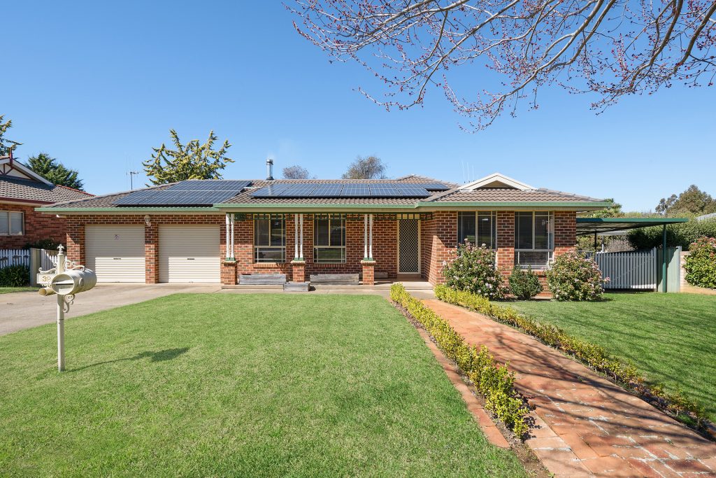 39 Glendale Crescent, Orange NSW 2800 - McGrath Central West