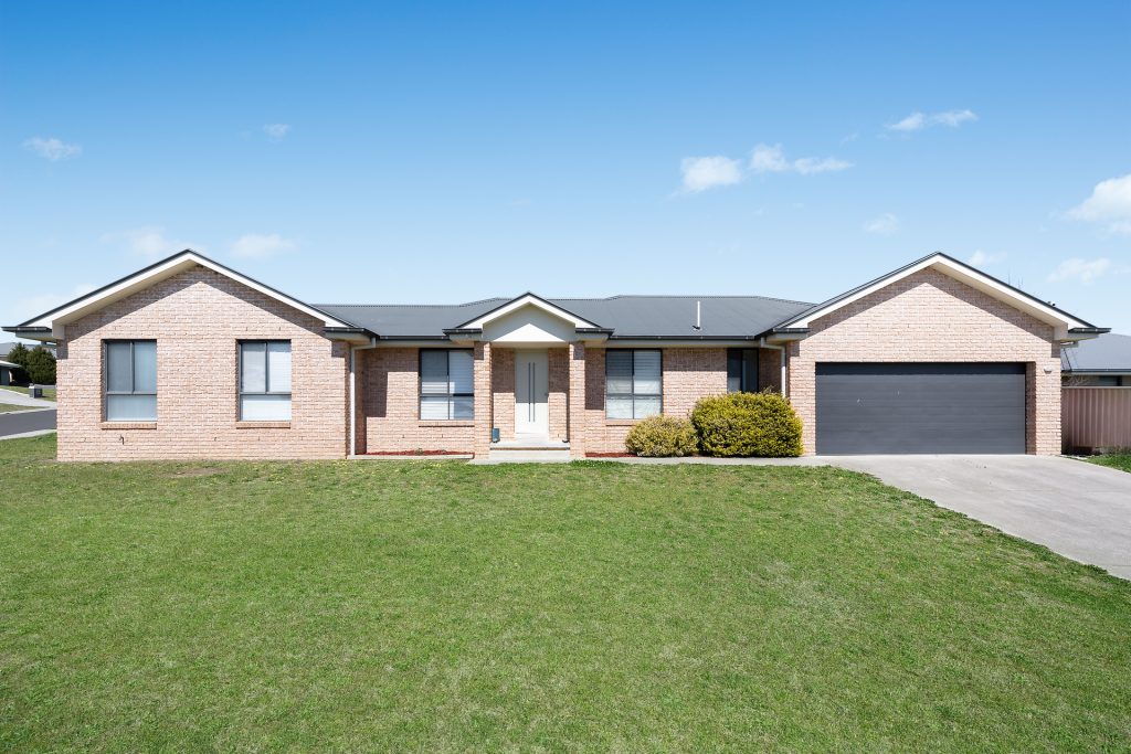 14 Coolabah Close, Kelso NSW 2795 - McGrath Central West