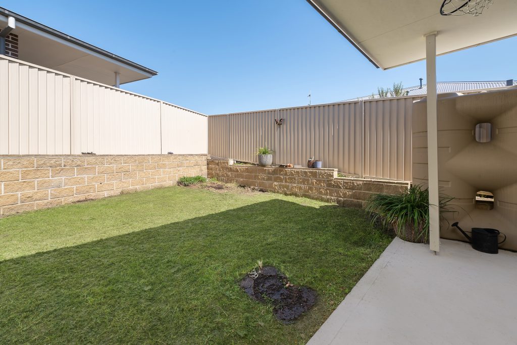 14 Coolabah Close, Kelso NSW 2795 - photo 10