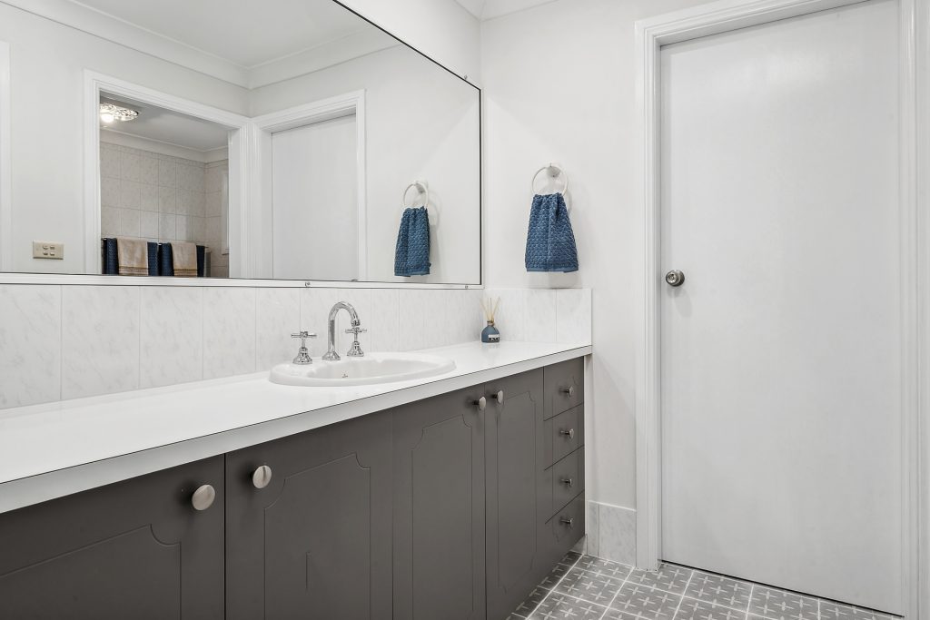 3 Namatjira Crescent, Orange NSW 2800 - photo 13