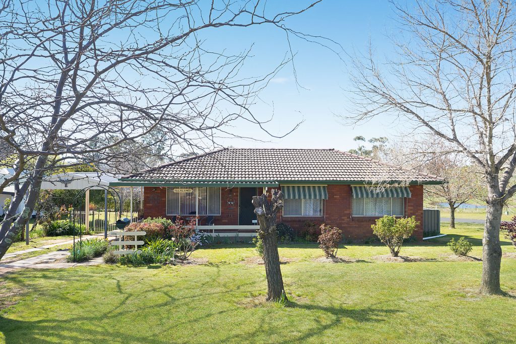 136 Edward Street, Molong NSW 2866 - McGrath Central West
