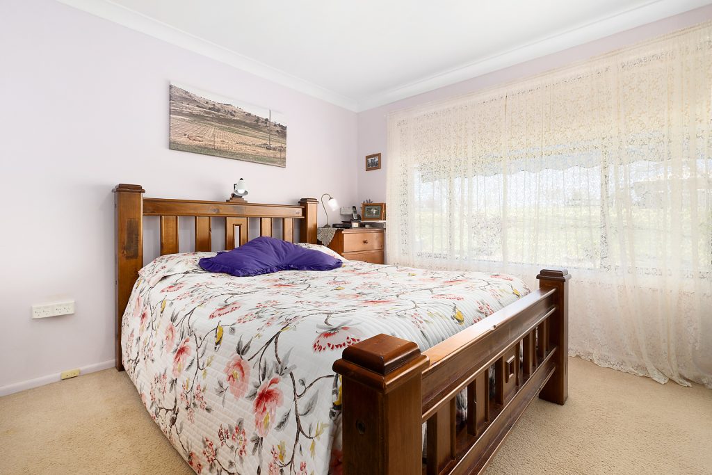 136 Edward Street, Molong NSW 2866 - photo 5
