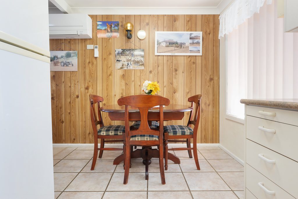 136 Edward Street, Molong NSW 2866 - photo 6