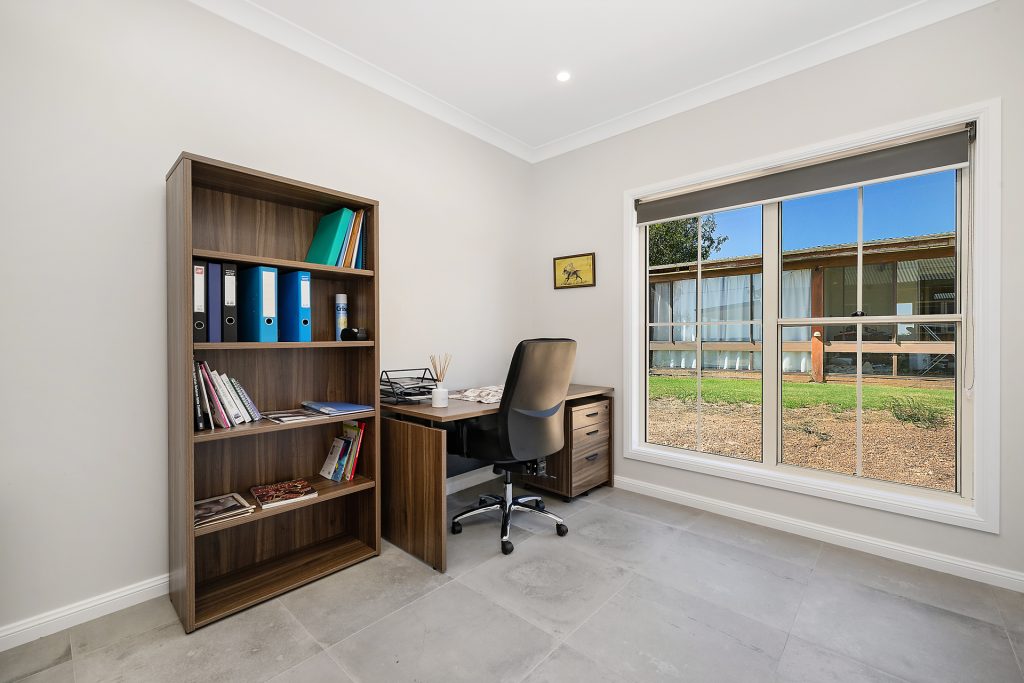 681 Burgoon Lane, Molong NSW 2866 - photo 3