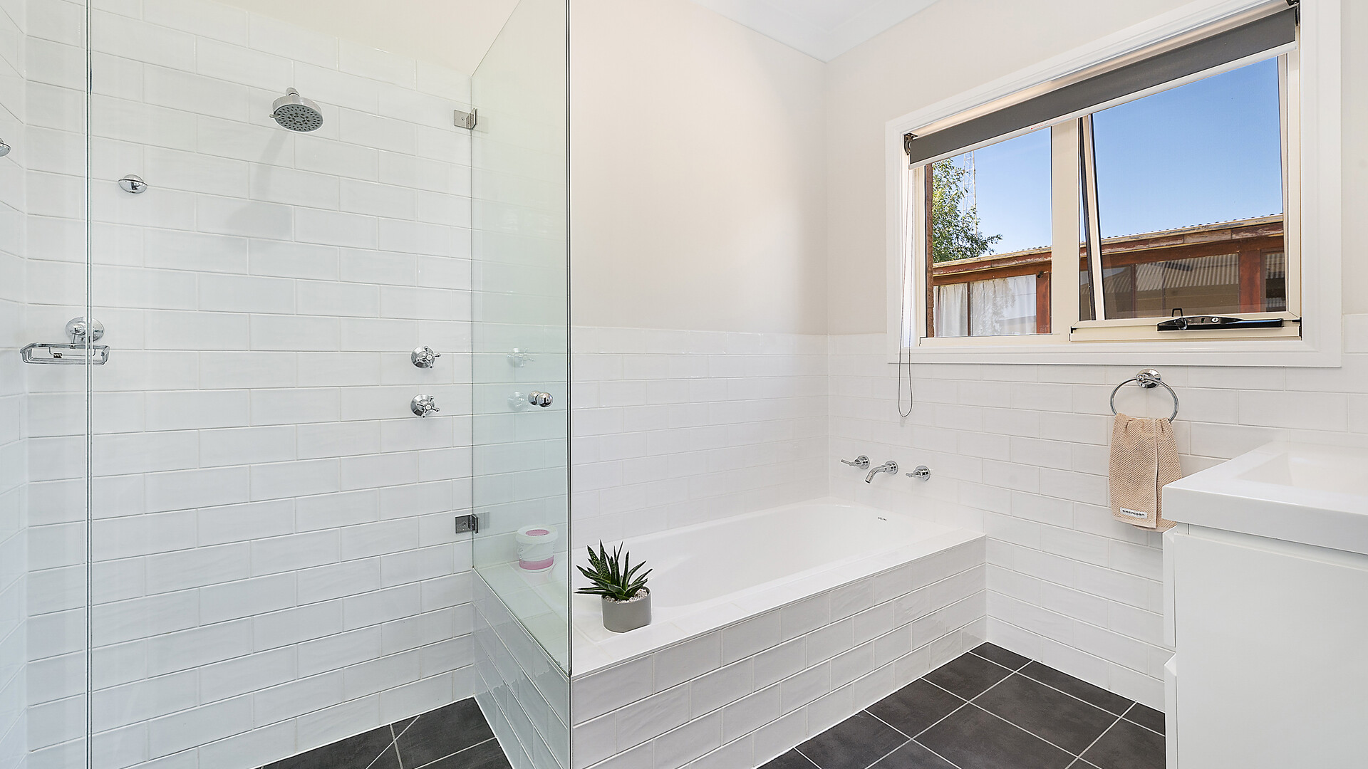 681 Burgoon Lane, Molong NSW 2866 - photo 6