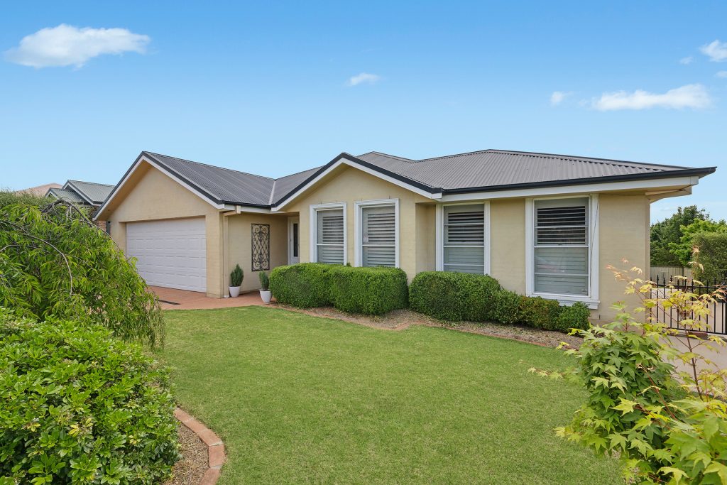 39 Olympic Drive, Orange NSW 2800 - McGrath Central West