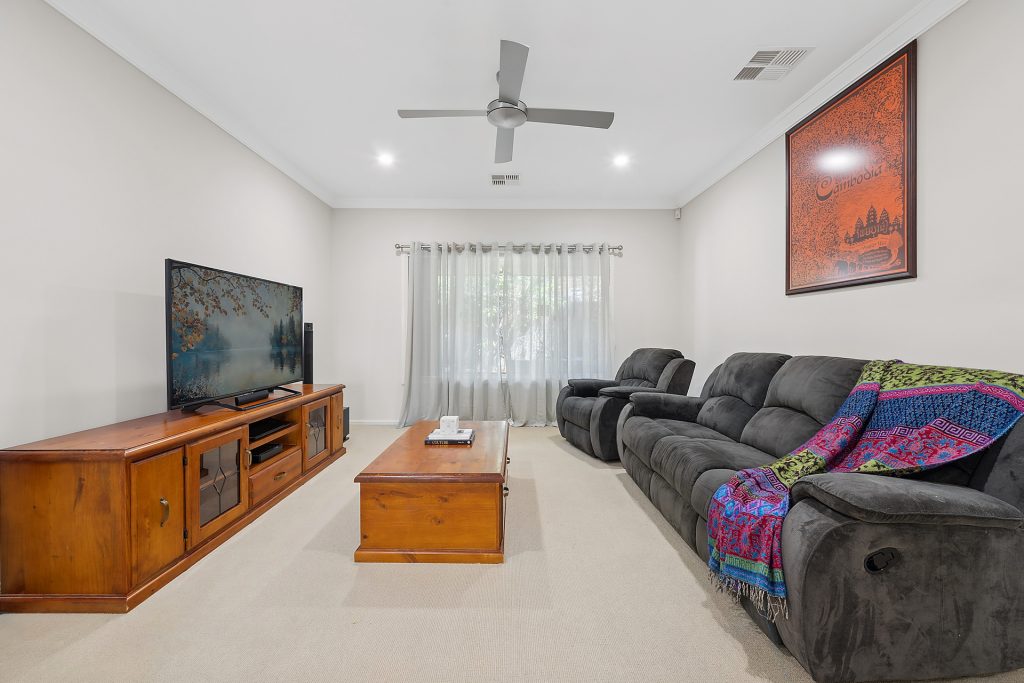 39 Olympic Drive, Orange NSW 2800 - photo 5