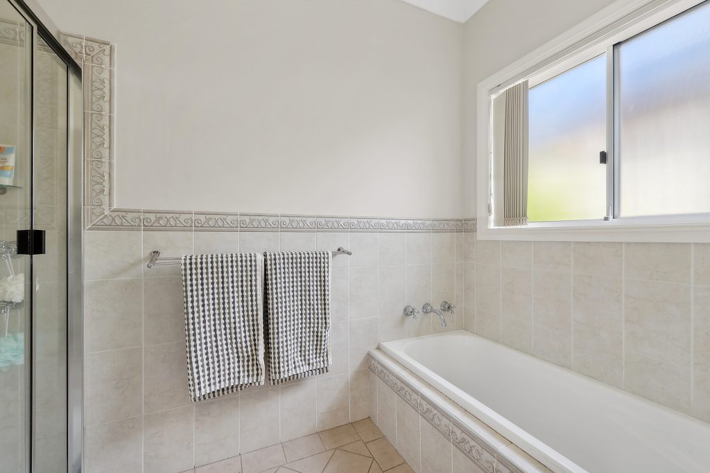39 Olympic Drive, Orange NSW 2800 - photo 10