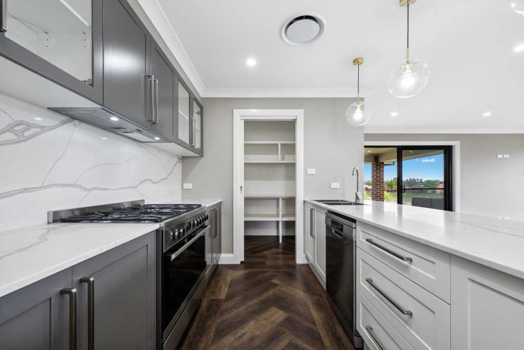 73 Stevenson Way, Orange NSW 2800 - photo 2