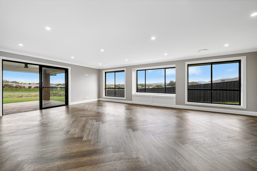 73 Stevenson Way, Orange NSW 2800 - photo 3