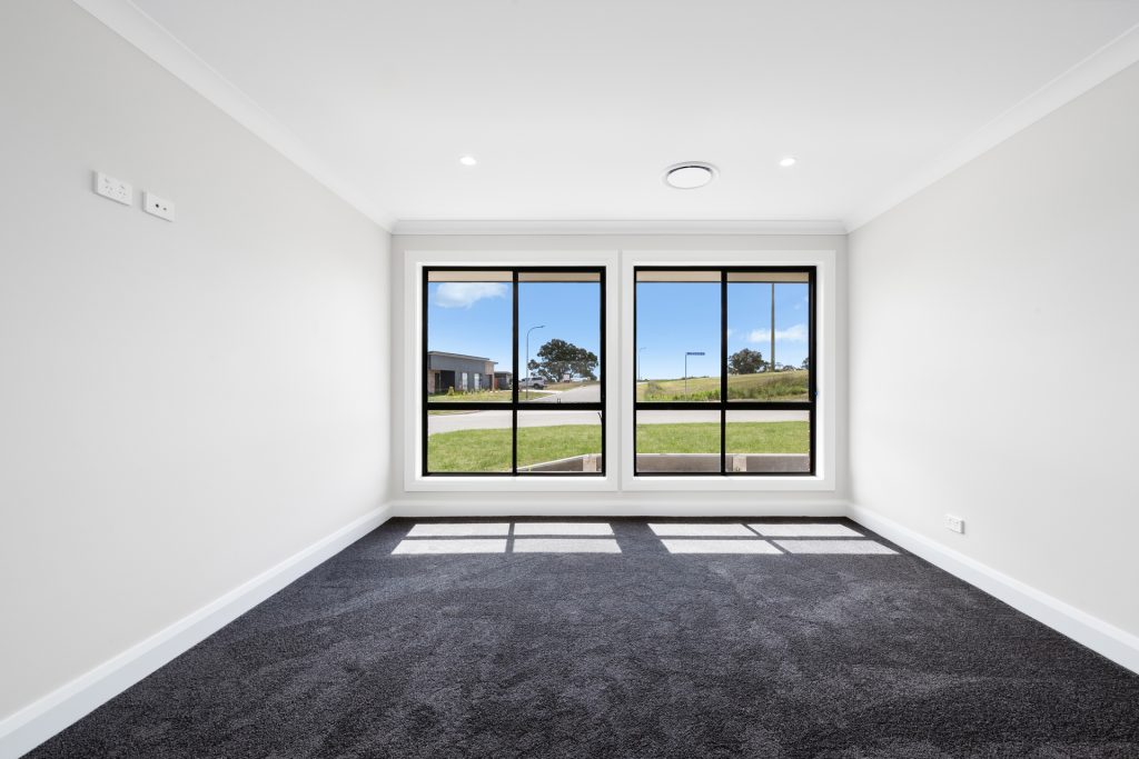 73 Stevenson Way, Orange NSW 2800 - photo 6