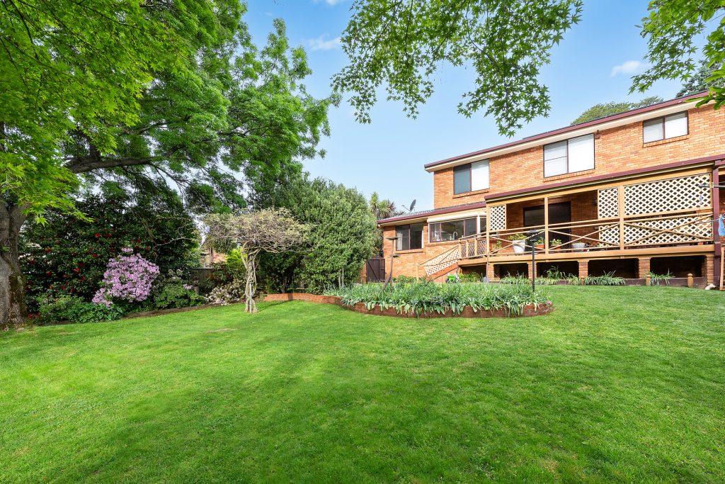 60 Wiare Circuit, Orange NSW 2800 - photo 2