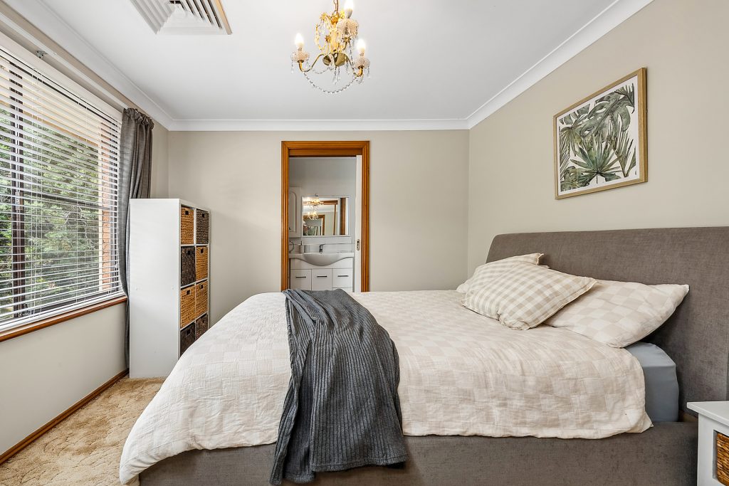 60 Wiare Circuit, Orange NSW 2800 - photo 12
