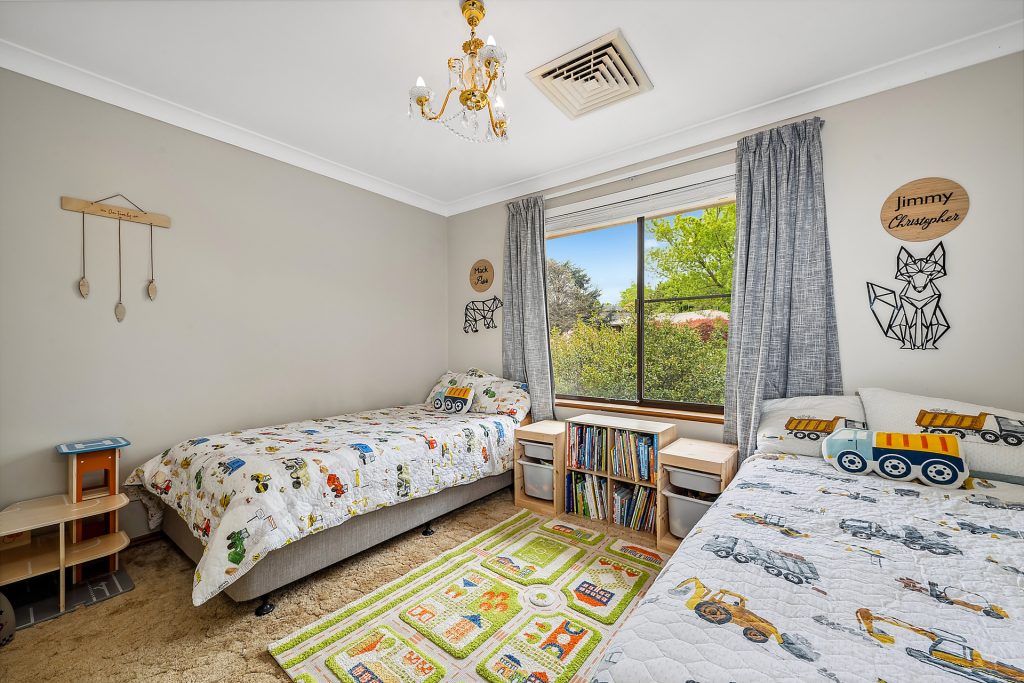 60 Wiare Circuit, Orange NSW 2800 - photo 14