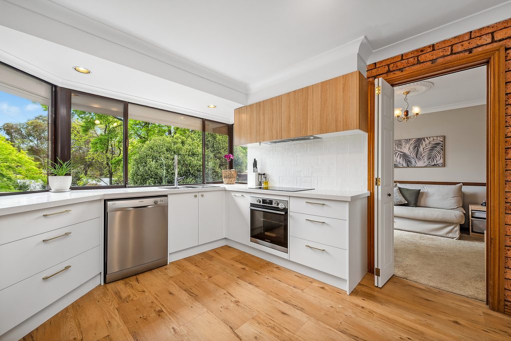 60 Wiare Circuit, Orange NSW 2800 - photo 3
