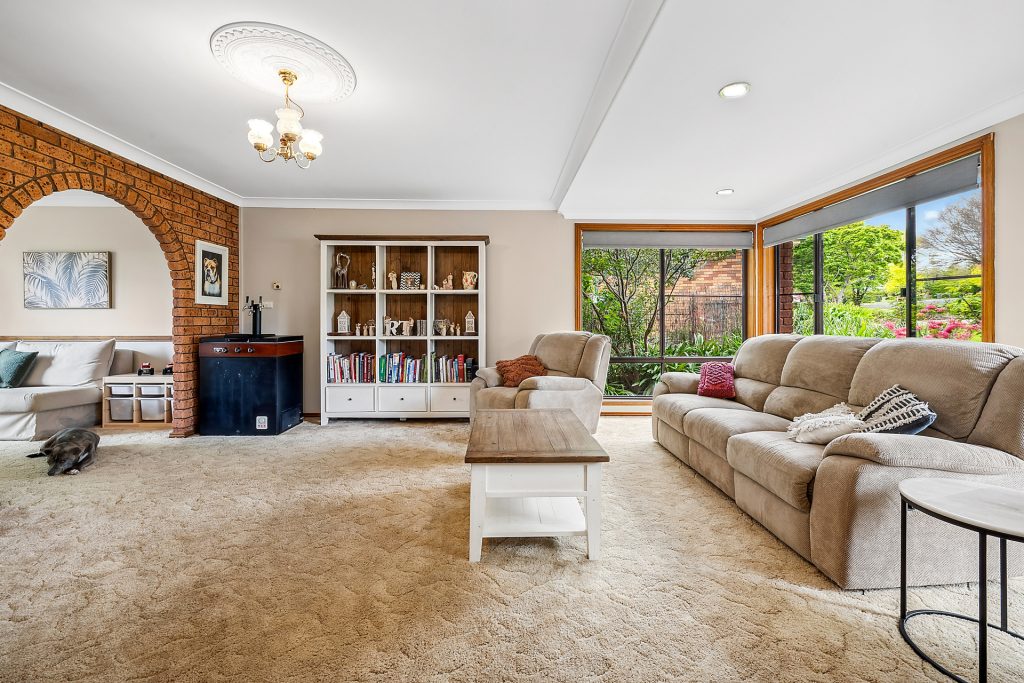 60 Wiare Circuit, Orange NSW 2800 - photo 4