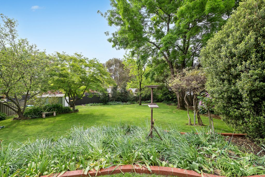 60 Wiare Circuit, Orange NSW 2800 - photo 6