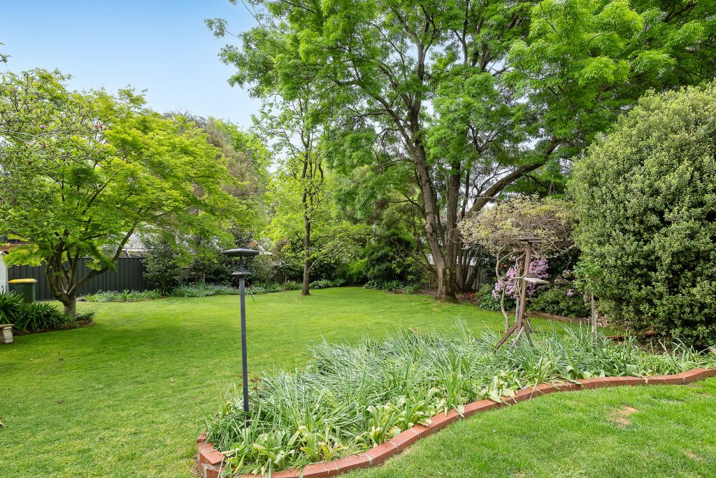 60 Wiare Circuit, Orange NSW 2800 - photo 7