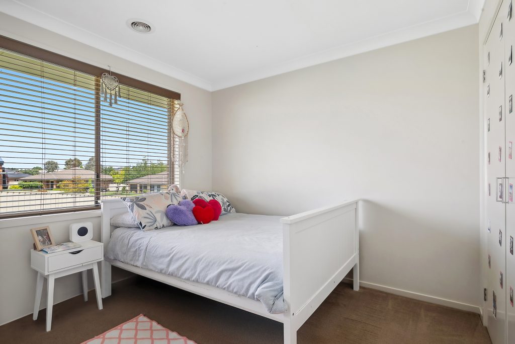 29 Molloy Drive, Orange NSW 2800 - photo 11