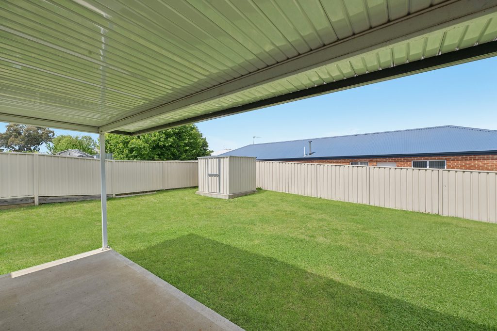 29 Molloy Drive, Orange NSW 2800 - photo 12