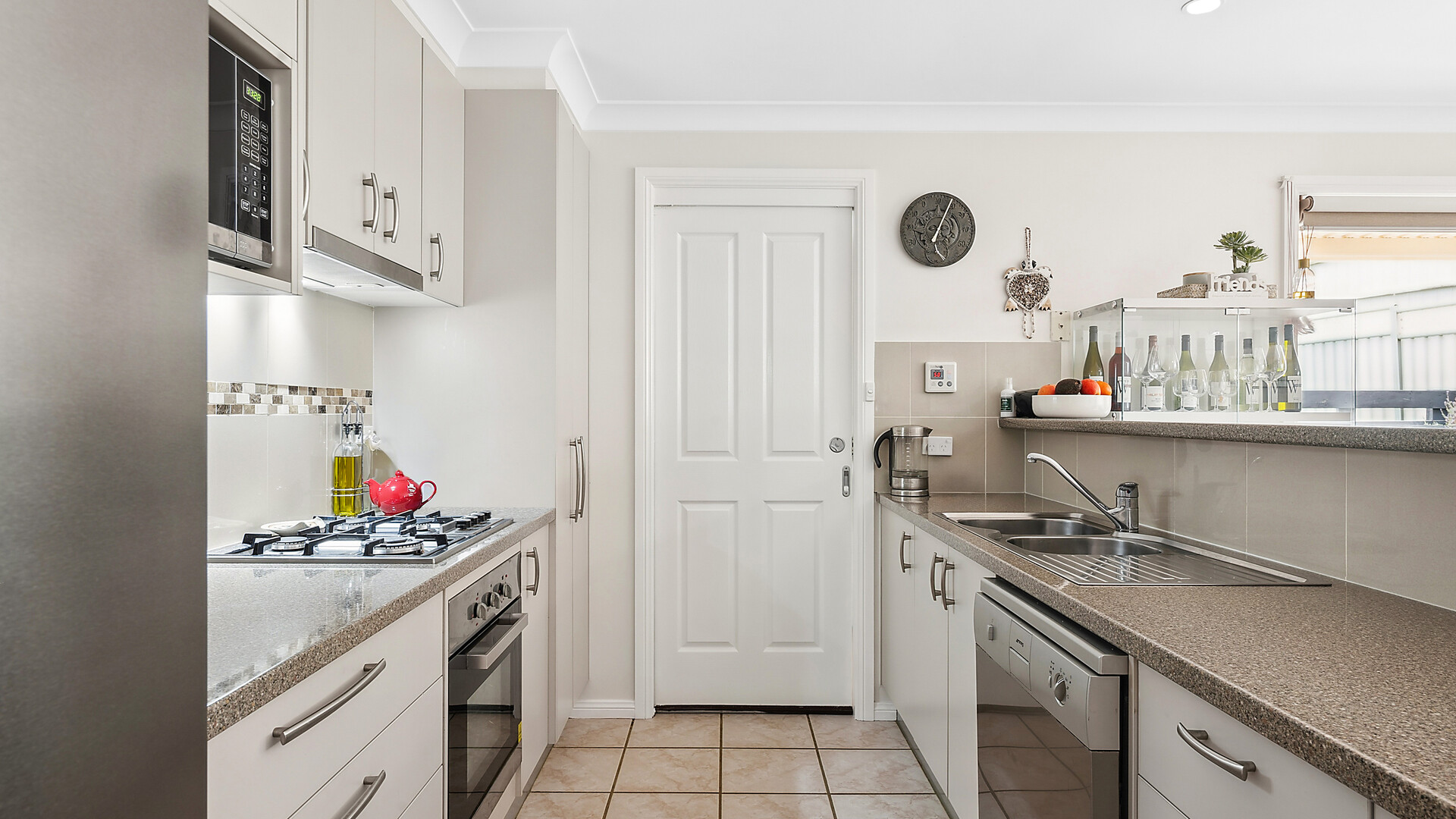 2 Sheldon Crescent, Orange NSW 2800 - photo 6
