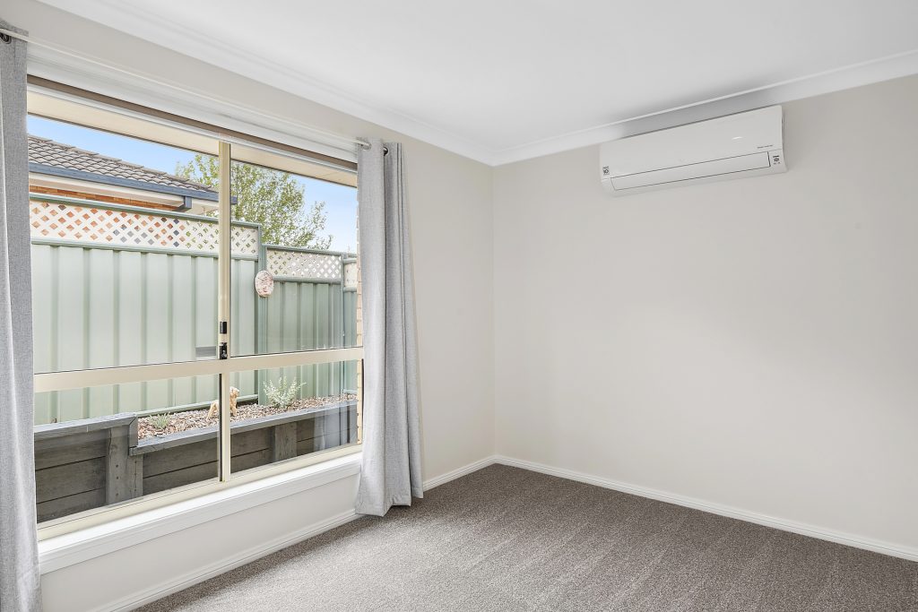 2 Sheldon Crescent, Orange NSW 2800 - photo 9