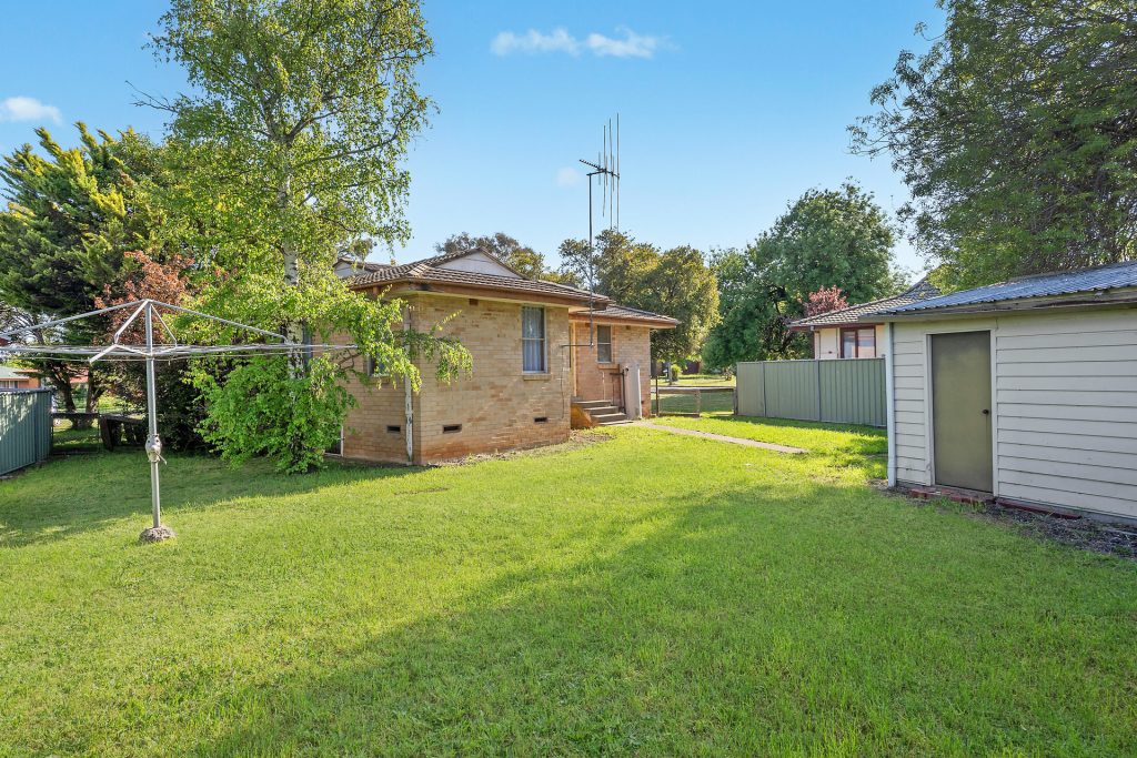 33 Currong Crescent, Orange NSW 2800 - McGrath Central West