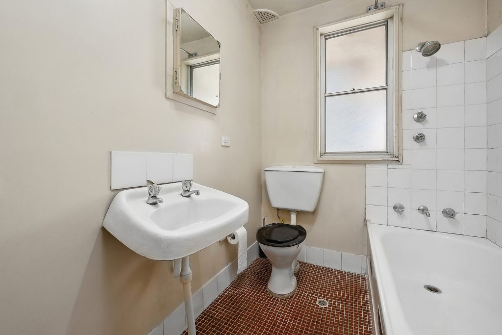 33 Currong Crescent, Orange NSW 2800 - photo 6