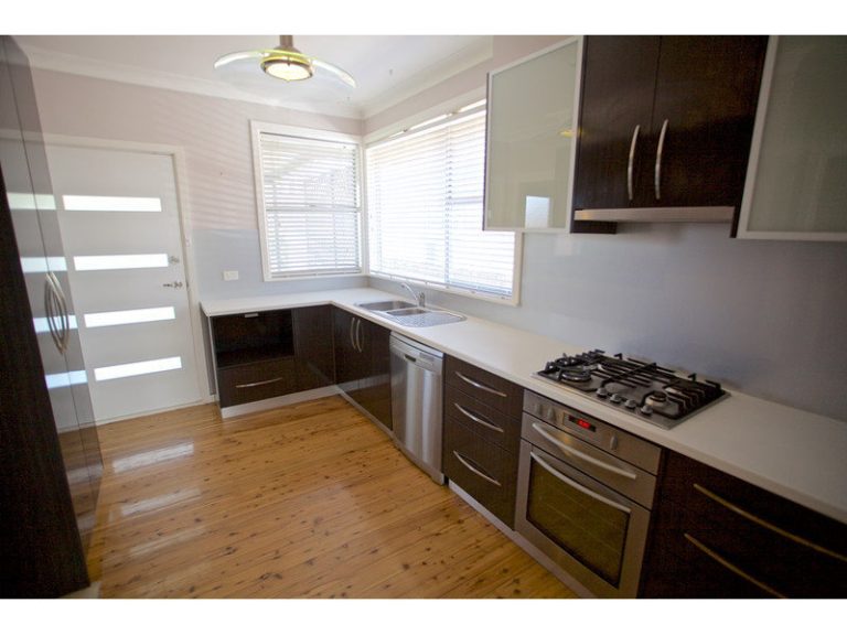 312 Piper Street, Bathurst NSW 2795 - photo 2