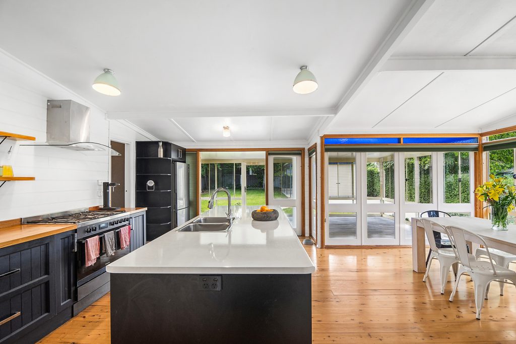 21 Eyles Street, Orange NSW 2800 - photo 4
