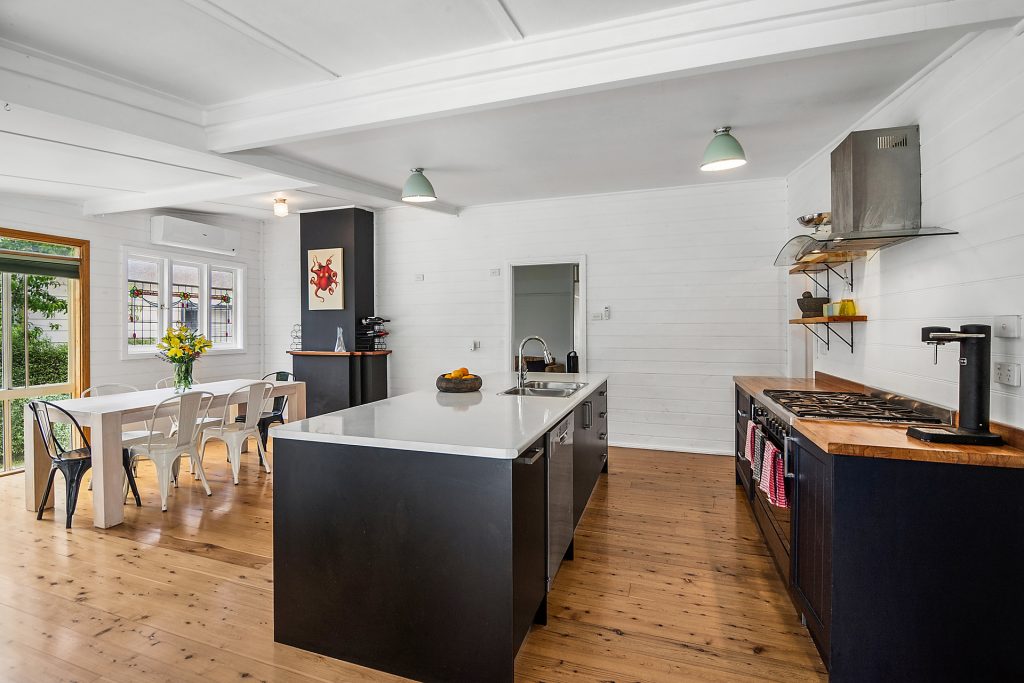 21 Eyles Street, Orange NSW 2800 - photo 5