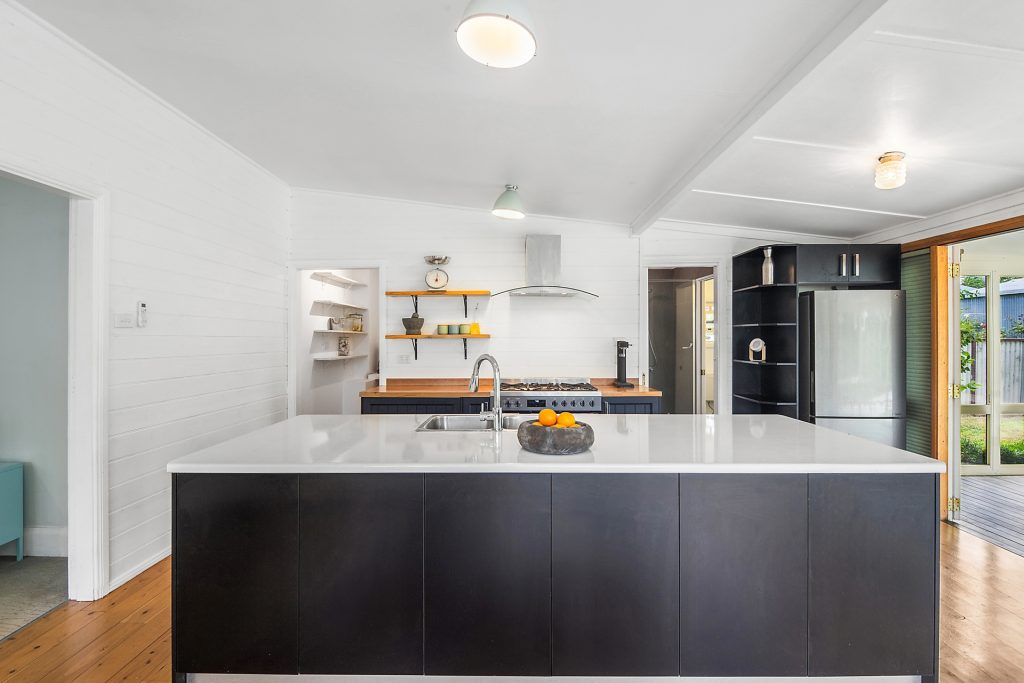 21 Eyles Street, Orange NSW 2800 - photo 7