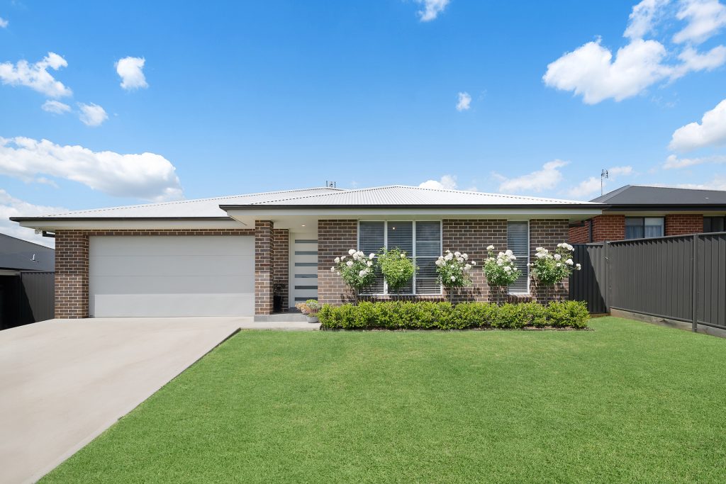 6 Breeze Road, Orange NSW 2800 - McGrath Central West