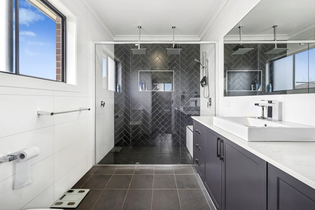 Sold - 25 Platinum Parade - New Property in Orange - Real Estate by Jack Aumuller
