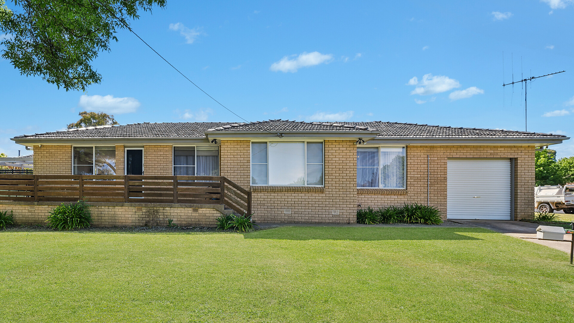 Sold - 22 Sunny South Crescent - New Property in Orange - Real Estate by Jack Aumuller