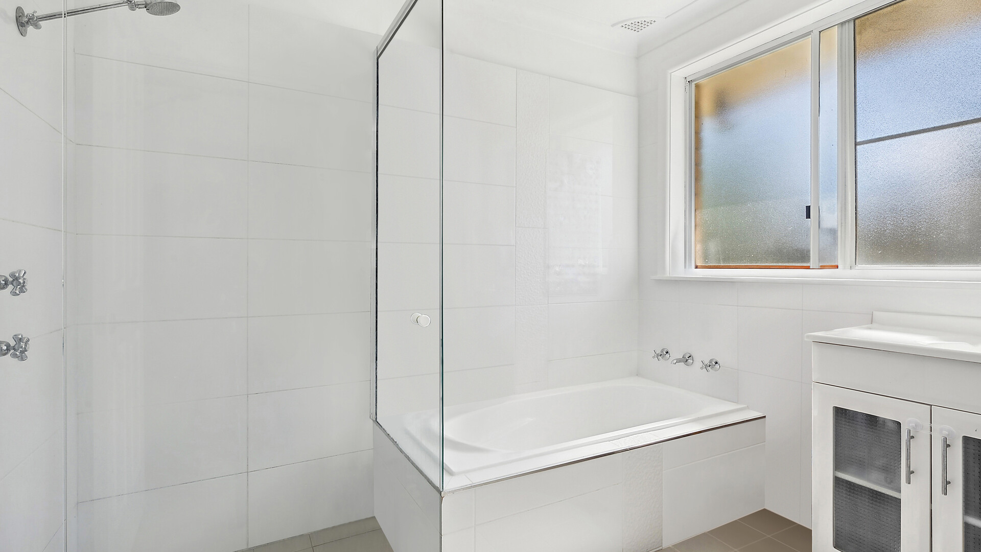Sold - 22 Sunny South Crescent - New Property in Orange - Real Estate by Jack Aumuller
