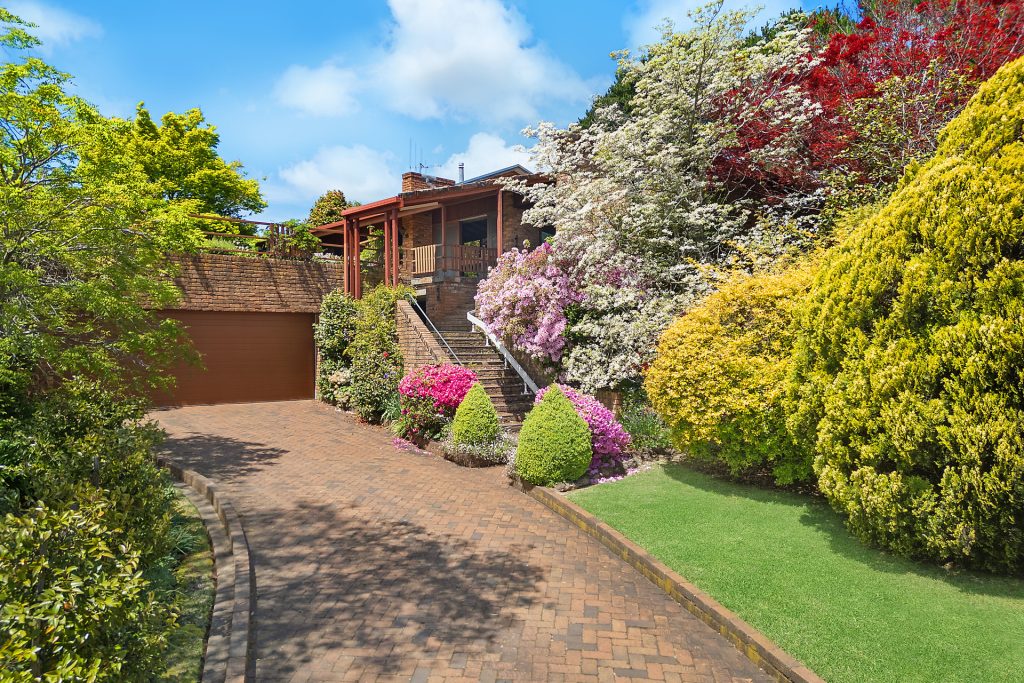 9 Thoopara Place, Orange NSW 2800 - McGrath Central West