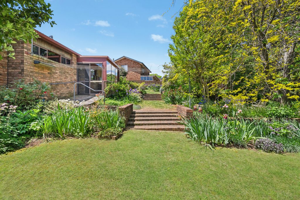 9 Thoopara Place, Orange NSW 2800 - photo 19