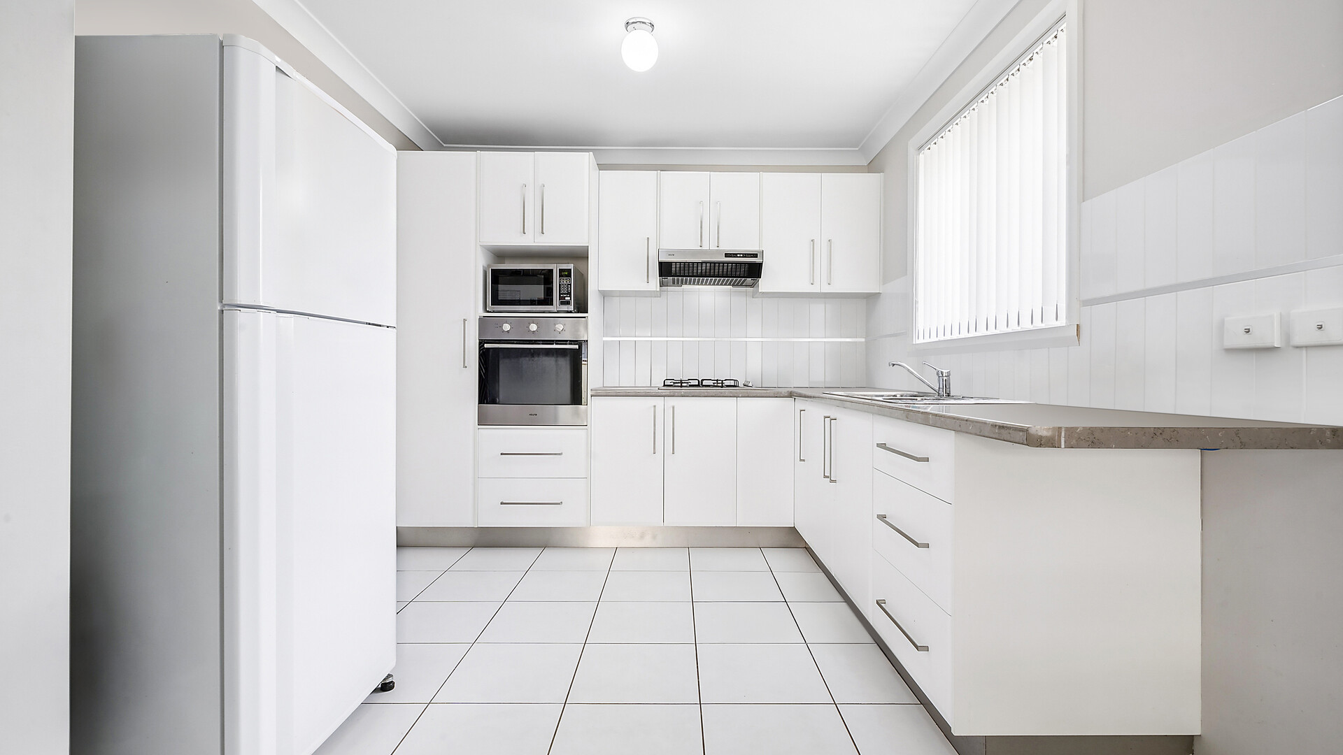 8/25 Dalton Street, Orange NSW 2800 - photo 2