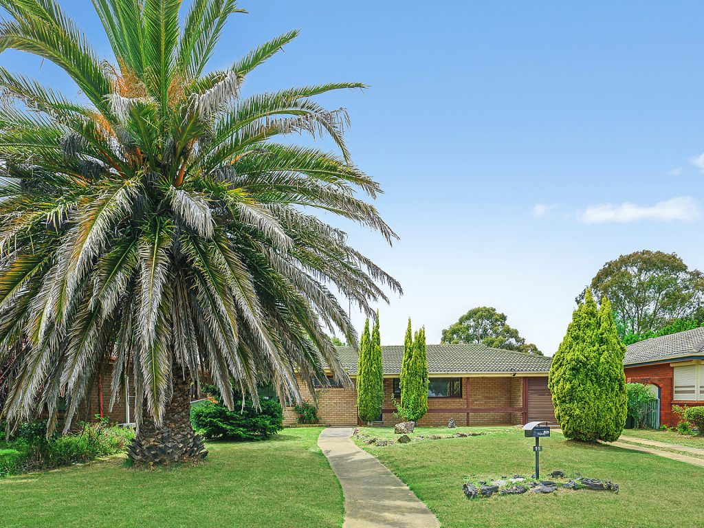 11 Osborne Avenue, West Bathurst NSW 2795 - photo 9