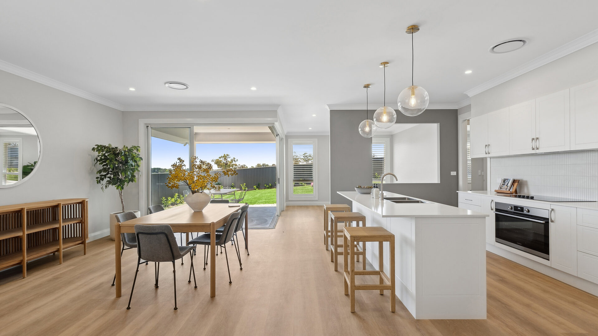 5 Tempest Way, Orange NSW 2800 - photo 2