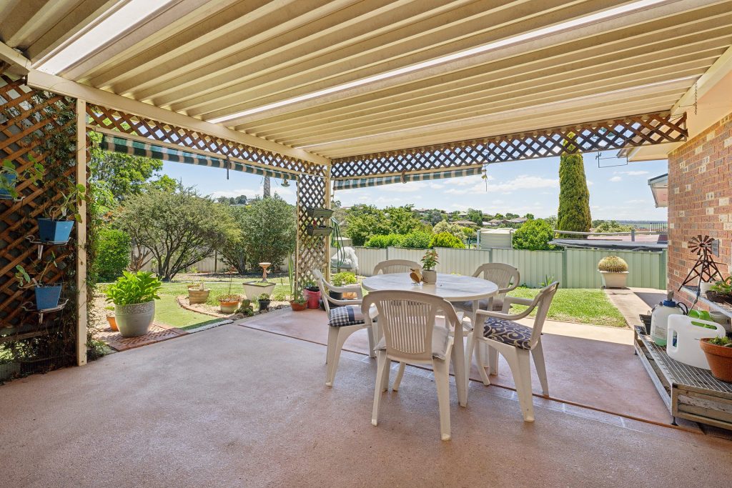 94 Osborne Avenue, Bathurst NSW 2795 - photo 11