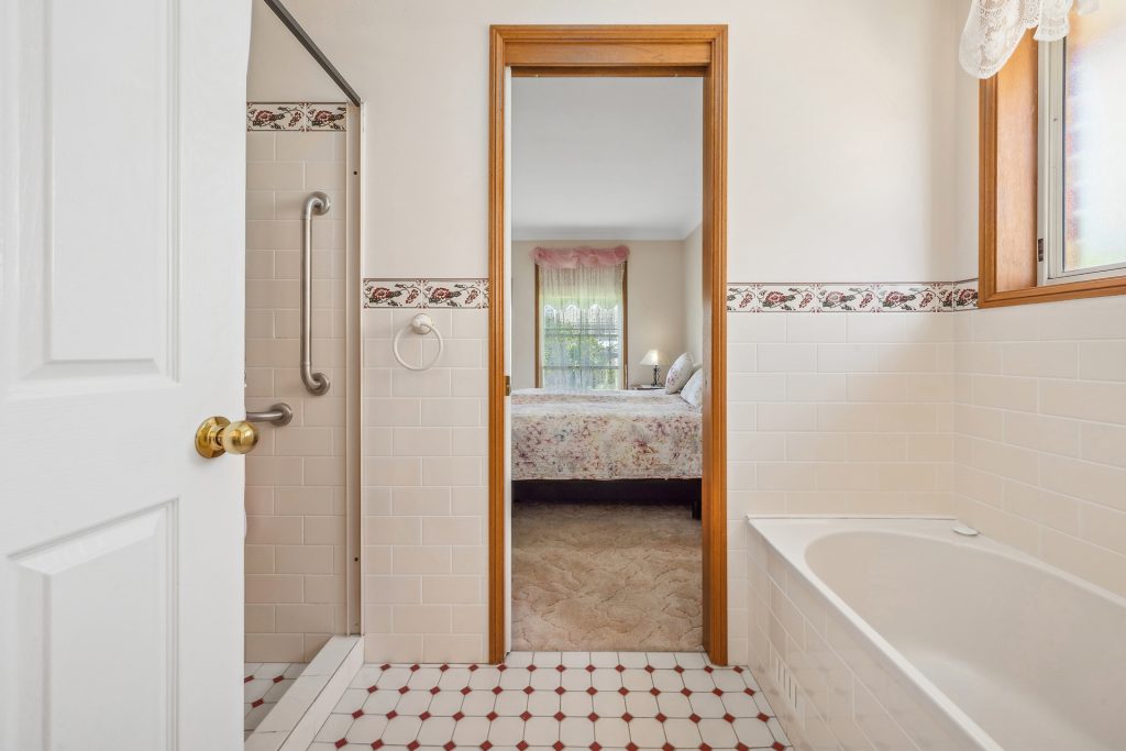 94 Osborne Avenue, Bathurst NSW 2795 - photo 7