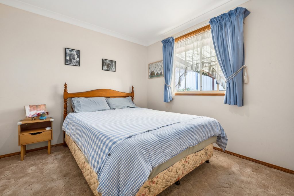 94 Osborne Avenue, Bathurst NSW 2795 - photo 8