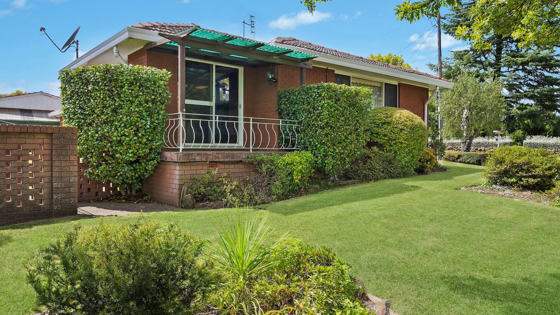Sold - 8 Caleula Crescent - New Property in Orange - Real Estate by Jack Aumuller