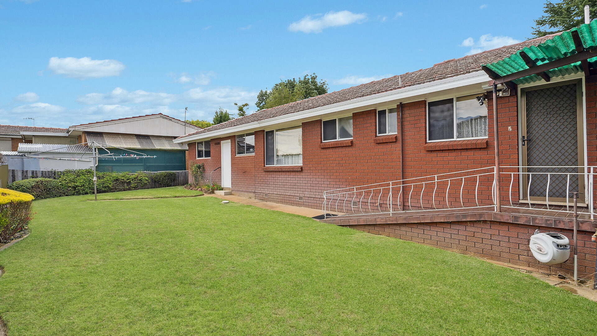Sold - 8 Caleula Crescent - New Property in Orange - Real Estate by Jack Aumuller