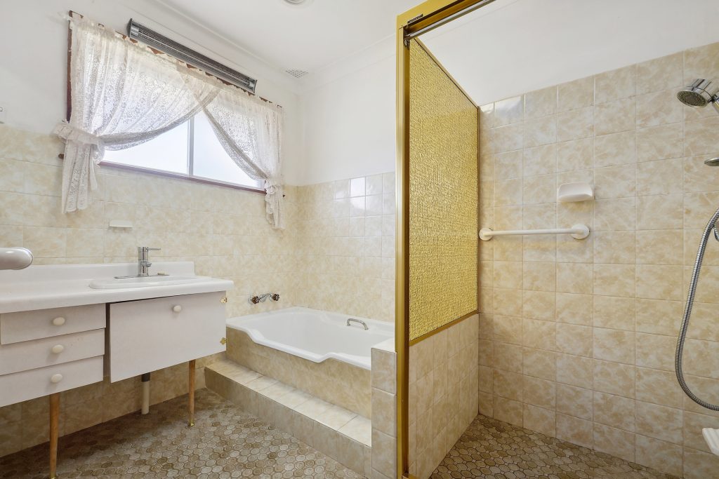 Sold - 8 Caleula Crescent - New Property in Orange - Real Estate by Jack Aumuller